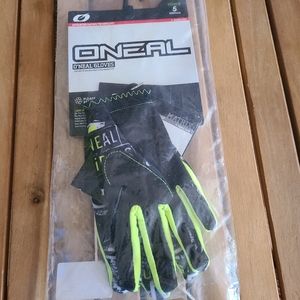 O'Neal riding gloves